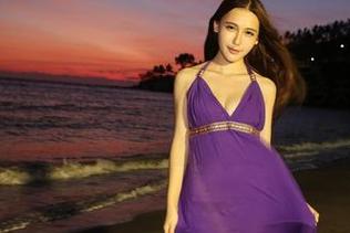 美媛馆 - 伊小七MoMo的全套礼服，真希望我今天早餐能够胜出！不仅视觉享受，还馋得我了！
