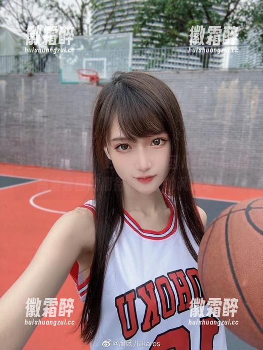 腐团儿Ikaros 守望先锋啥的,更多是对腐团儿Ikaros的高清套图的期待和随意的讽刺吧…