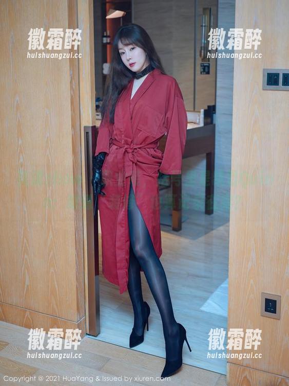 花漾show-凯竹Quinn 花漾show - 职业装,括号里是凯竹Quinn:难道“装修”也算记录在案?