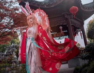 在露儿大魔王的棉袜里免费旅行，下载试用，保证让你的小脚丫不孤单！