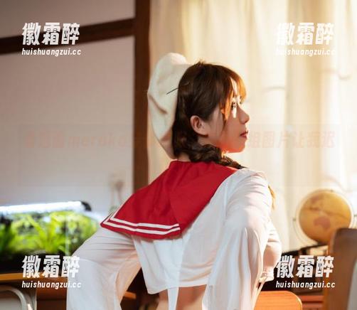 看魅瞳meroko穿体操服，最新一组图片让我迟疑了…